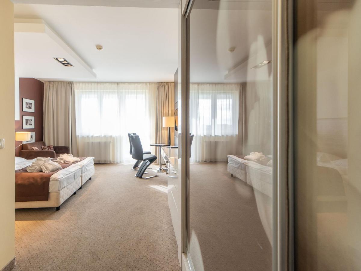 Nereus Diva Apartment Kolobrzeg Bagian luar foto